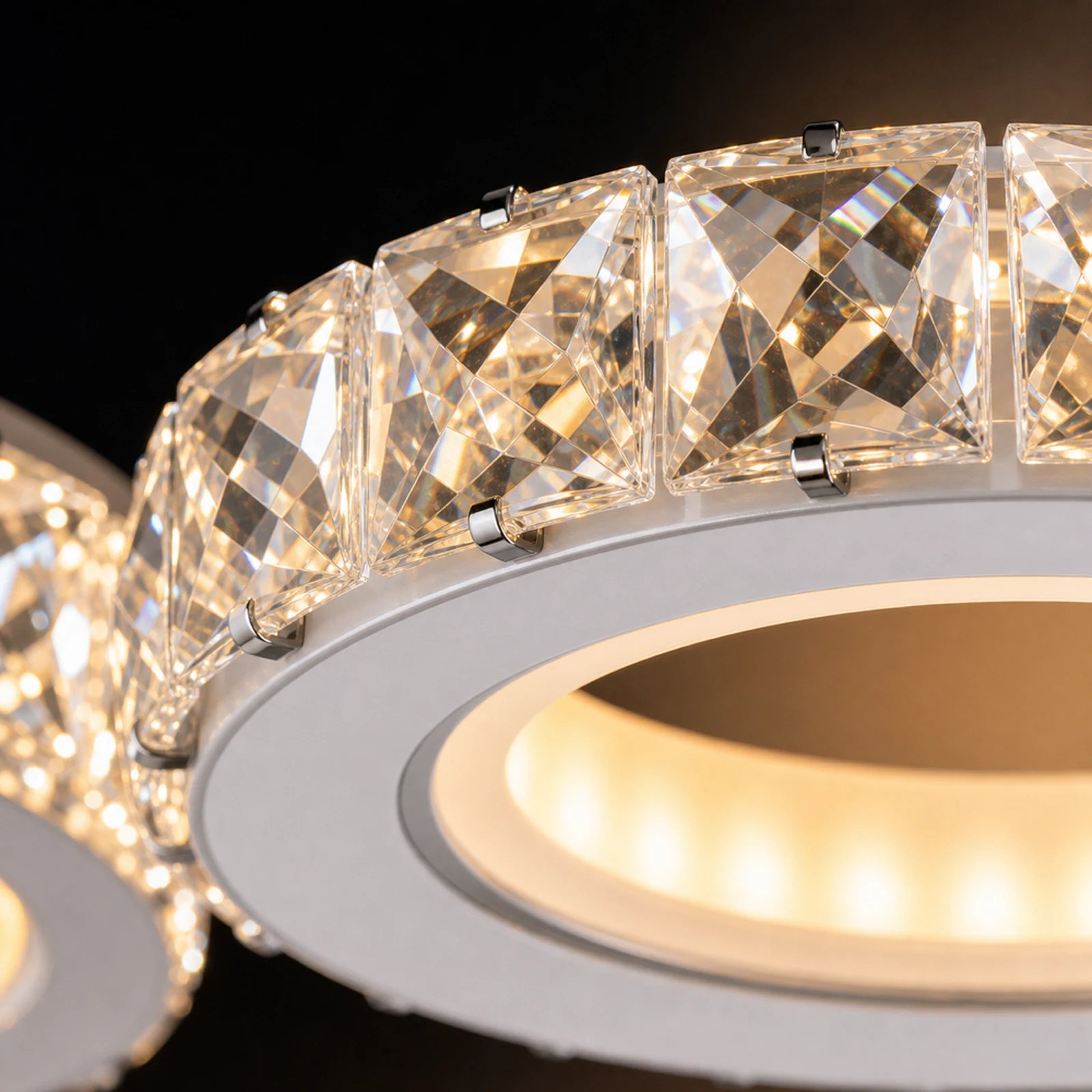 Lustra LED cu telecomanda si cristal NOVA ROTONDA RGB 82W, 4 Cercuri, lumina Rece/Calda/Neutra, Dimabila, Alb - 07_LT073-4WH.png
