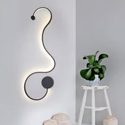 Aplica LED Delilah 36W Decorativa Lumina Rece/Calda/Neutra Metal si SIlicon Negru Aplice de Interior Default Title Alessandro Design