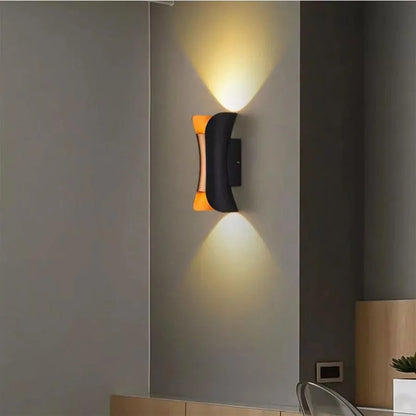 Aplica LED de Exterior Pauline 2, 10W, 20x10, 3000K, Metal, Negru si Auriu Aplice de Exterior Default Title Alessandro Design