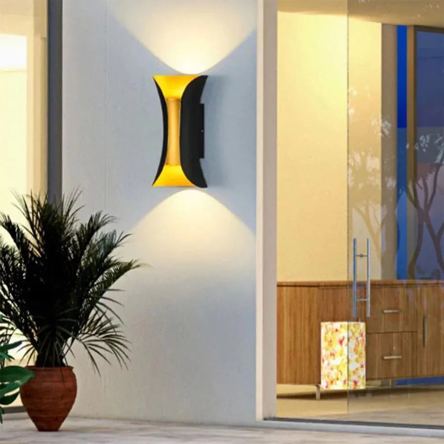 Aplica LED de Exterior Pauline 2, 10W, 20x10, 3000K, Metal, Negru si Auriu Aplice de Exterior Default Title Alessandro Design