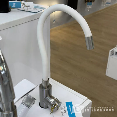 Batéria s flexibilnou rúrkou, nehrdzavejúcou oceľou, saténom a bielym, CF025Wh