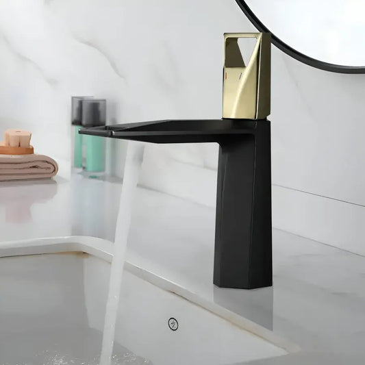 Umývadlová batéria, sanitárna mosadz, čierna so zlatom, 10107H/G Kúpeľňové batérie Predvolený názov Alessandro Design