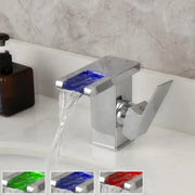 Drezová batéria, chróm, RGB svetlo, zmena farby v závislosti od teploty vody, OD3014 kúpeľňové batérie Predvolený názov Alessandro Design
